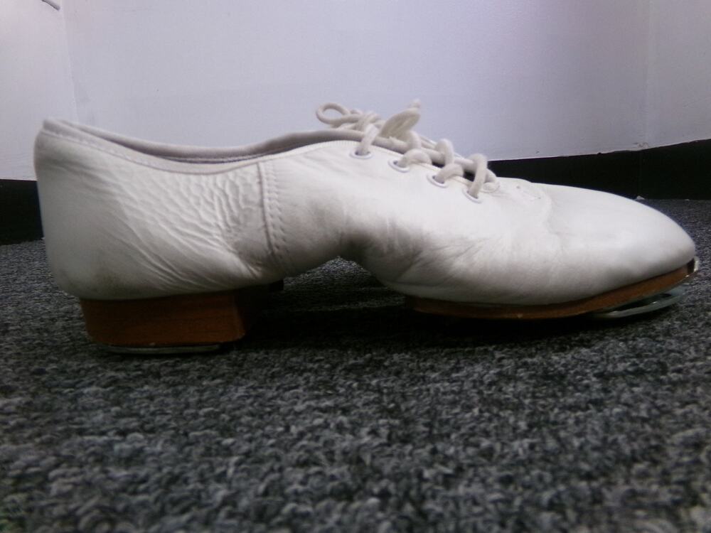Dance Buck Clogging Shoes Steven Stompers 2.5M White Oxford Split Sole Buck Tap
